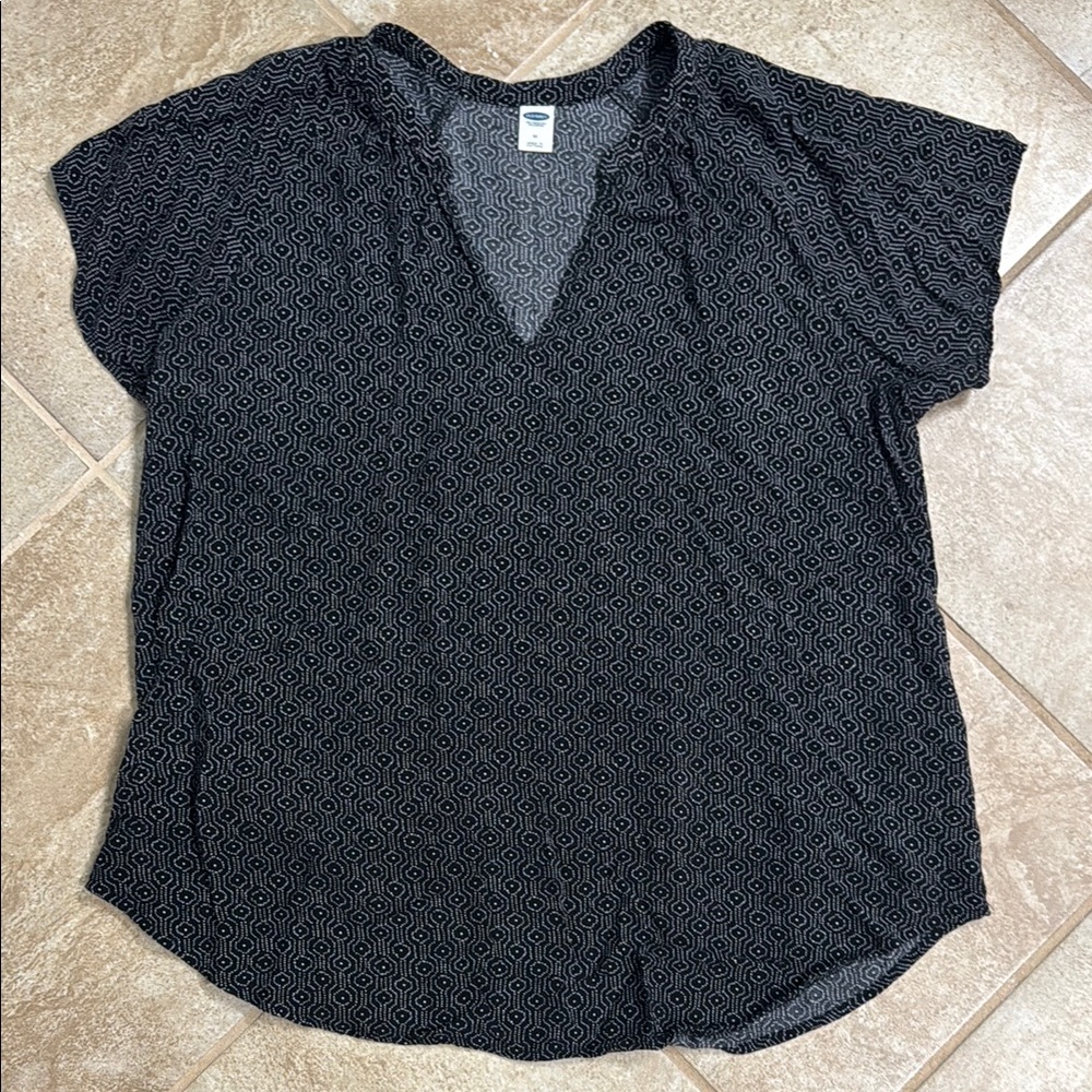 Old Navy Black Short Sleeve Relaxed Blouse